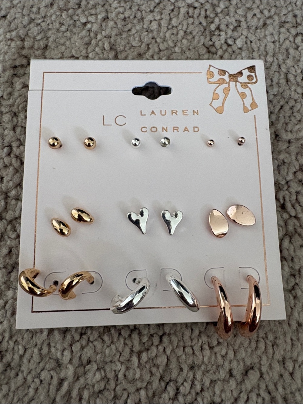 Accessories subcategory classification